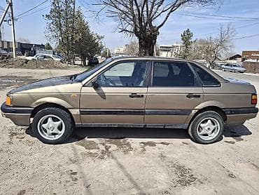 пинин ио: Volkswagen Passat: 1989 г., 1.8 л, Ручные, Бензин, Седан — 2