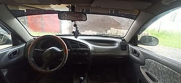 хонда степвагон 1: Daewoo Lanos: 1996 г., 1.5 л, Кол менен иштөөчү, Бензин, Седан — 2