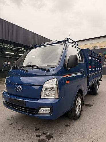 Продажа авто: Hyundai Porter: 2021 г., 2.5 л, Типтроник, Дизель, Универсал — 2