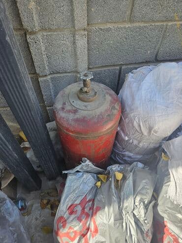 Продам газовые балоны 2шт