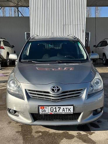 Унаа сатуу: Компактвэн серебристого цвета с пятью дверями и просторным салоном — 5