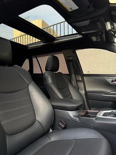ravon jentra: Toyota RAV4: 2019 г., 2.5 л, Автомат, Бензин, Кроссовер — 10