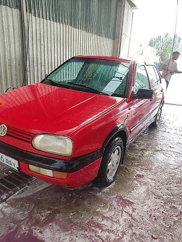 1221 2: Volkswagen Golf: 1993 г., 1.8 л, Бензин, Хэтчбэк — 1