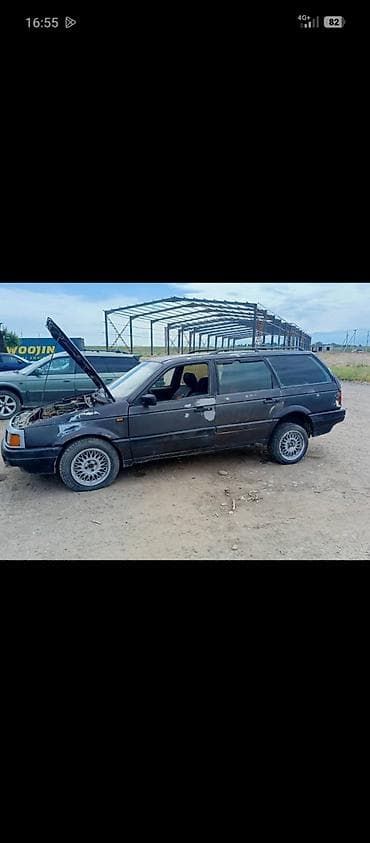 nardo grey: Volkswagen Passat Variant: 1989 г., Механика, Бензин, Универсал — 4