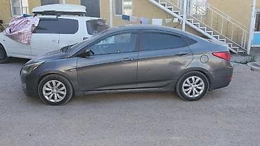 Hyundai Solaris: 2016 г., 1.6 л, Автомат, Газ, Седан — 2