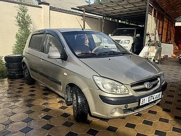 Транспорт: Hyundai Getz: 2006 г., 1.6 л, Кол менен иштөөчү, Бензин, Хетчбек — 3