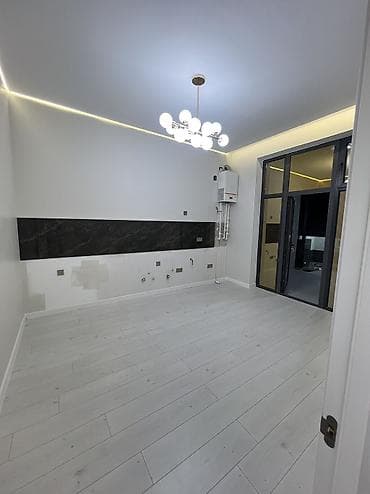 Кыймылсыз мүлк: 130 м², 5 бөлмө, Балкон айнектелген, Унаа токтотуучу жай, Жылытылган — 10