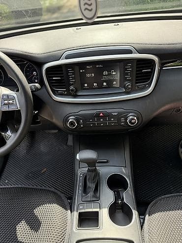 kia sorento 2020: Kia Sorento: 2020 г., 2.4 л, Автомат, Бензин, Кроссовер — 10