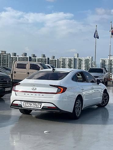 byd e7: Hyundai Sonata: 2020 г. — 2