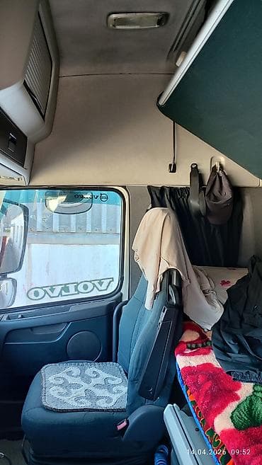 Транспорт: Сүйрөгүч, Volvo, 2012 г., Прицепсиз — 6