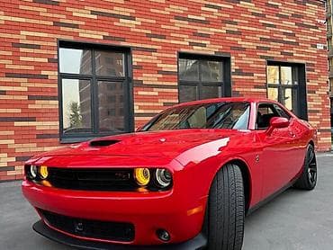 Куплю Додж dodge Челленджер или мустанг кабриолет не старше 2016 года — 1