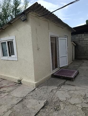 строим дом: Продаётся жилой дом с дворовой территорией. Основные особенности: - — 2
