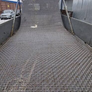 искусственный газон для футбольного поля цена: Сетка рифлёная, сетка для грохота, сито для дробилки, калинированная — 4