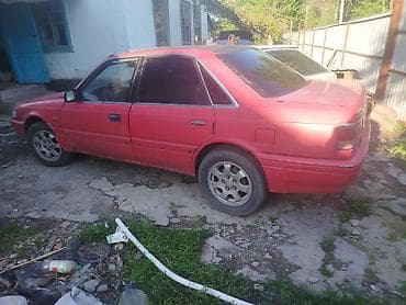 go park: Mazda 626: 1988 г., 2 л, Ручные, Бензин, Седан — 4