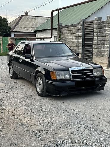 Продажа авто: Mercedes-Benz E-Class: 1990 г., 2.3 л, Механика, Бензин, Седан — 6