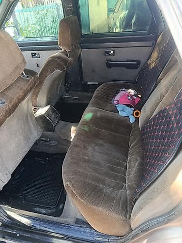 prius plus: Audi 100: 1989 г., 2 л, Механика, Бензин, Седан — 1