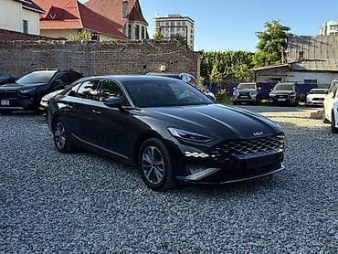 Kia K8: 2023 г., 1.6 л, Автомат, Гибрид, Седан