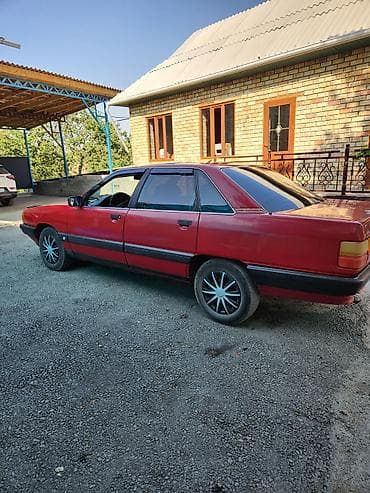 магнитола е39 штатная: Audi 100: 1988 г., 1.8 л, Механика, Бензин, Седан — 7