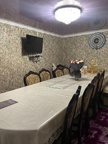 стол письменный: Стол и стул для зала, Б/у, цвет - Коричневый — 1