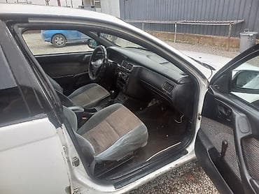 е38 бампер: Toyota Carina E: 1993 г., Бензин, Седан — 10