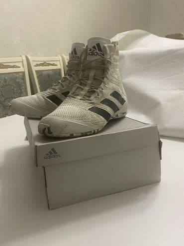 бокс обувь: Мужские кроссовки, 40.5, Adidas, Б/у, цвет - Белый, Самовывоз — 1