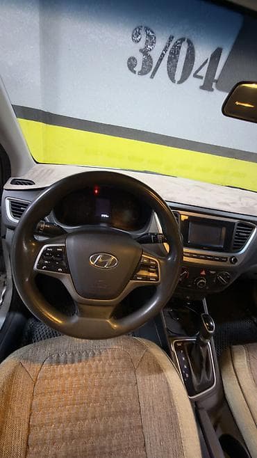 Hyundai Accent: 2018 г., 1.6 л, Автомат, Бензин, Седан — 6