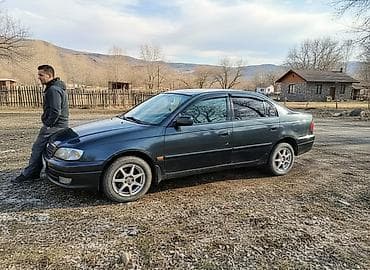 с4 2 6: Toyota Avensis: 2000 г., 1.8 л, Механика, Бензин, Седан — 1