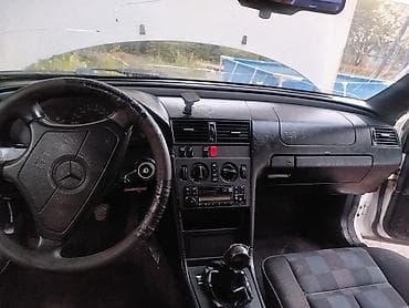 corolla spasio: Mercedes-Benz C-Class: 1995 г., 2.2 л, Механика, Бензин — 7