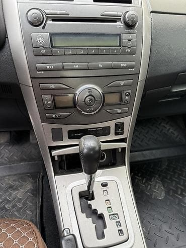авта: Toyota Corolla: 2008 г., 1.6 л, Автомат, Бензин, Седан — 5