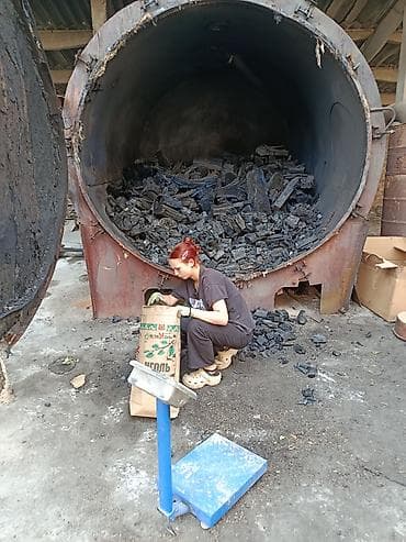 угль: Древесный уголь — 1