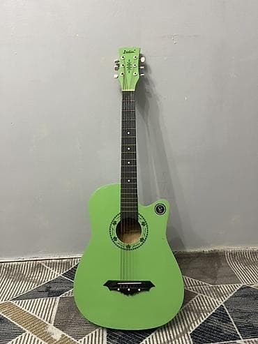 гитара классика: Классическая гитара, в комплекте чехол — 1