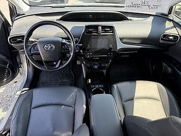 prius: Toyota Prius: 2019 г., 1.8 л, Автомат, Гибрид, Лифтбек — 9