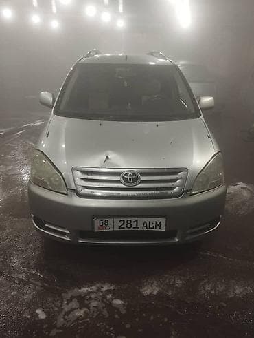 ford transit 2003: Toyota Avensis Verso: 2003 г., 2 л, Механика, Дизель — 4