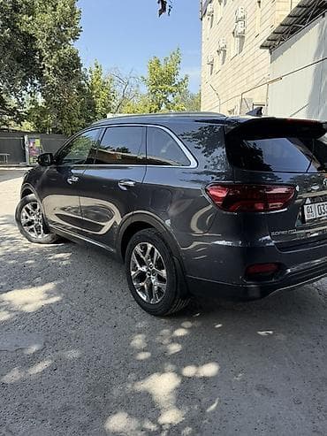 киа саренто 2019: Kia Sorento: 2019 г., 2 л, Автомат, Бензин, Кроссовер — 4
