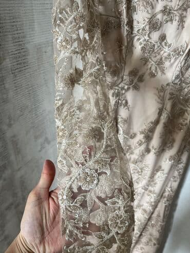 вечернее платье очень красивое: Шикарное платье,индивидуальный пошив 😍надевала 1 раз — 2