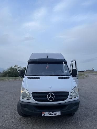 mercedesbenz spr: Легкий грузовик, Mercedes-Benz — 9