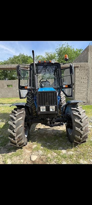 р 19: Трактор Беларус МТЗ 892.2 Чеховски апарат апкаткадан чыкан емес — 2