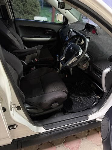 тайота ист матор: Toyota Ist: 2002 г., 1.5 л, Автомат, Бензин, Хэтчбэк — 4