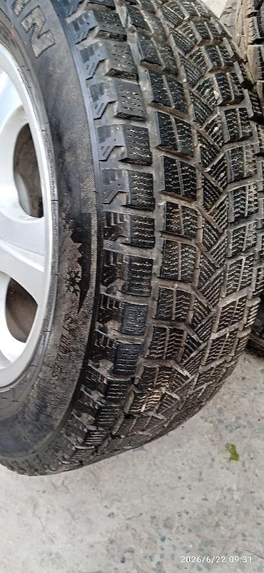 Шины и диски: Продается комплект из 4 колес, зимняя резина на Toyota на — 3