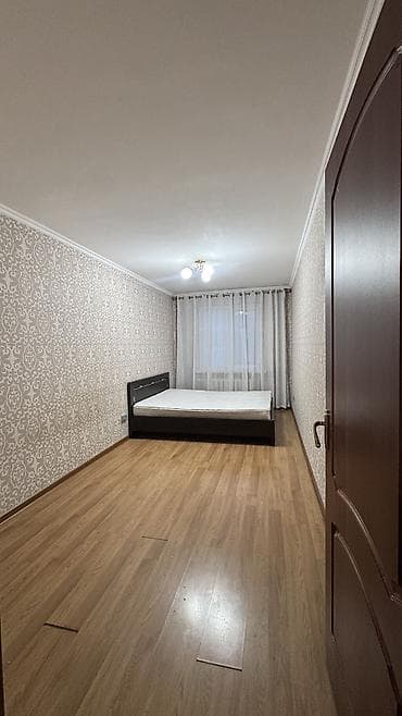квартиру 3 ком: 3 комнаты, 58 м², 104 серия, 4 этаж — 2