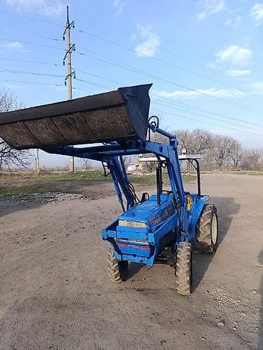 трактор мешалка: Погрузчик, Колесный, Фронтальный — 1