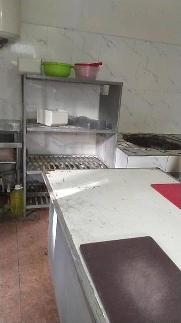Коммерческая недвижимость: Район ТЭЦ Сдаётся в аренду готовое кафе Площадь: 180м2 Частично — 6