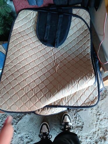 домик для кошки на улицу: Чехлы в машину, комплект — 1