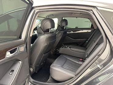 honda cr v: Hyundai Genesis: 2017 г., 3.3 л, Автомат, Бензин, Седан — 5