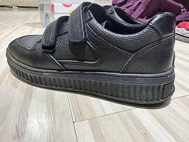 наклейки одежда: Продаю кожаные ботинки с ортопедической стелькой в отличном состоянии — 2