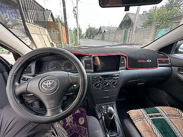 Унаа сатуу: Toyota Corolla: 2003 г., 1.4 л, Кол менен иштөөчү, Газ, Хетчбек — 5