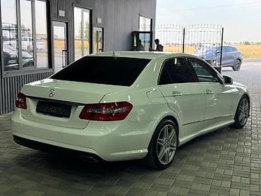byd e7: Mercedes-Benz E-класс AMG: 2010 г., 0.5 л, Автомат, Бензин — 6