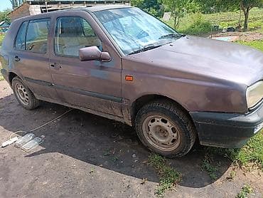 golf: Volkswagen Golf: 1993 г., 1.6 л, Механика, Бензин, Хэтчбэк — 2
