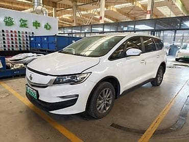 на мпв: JMEV : 2021 г., Электромобиль, Минивэн — 2