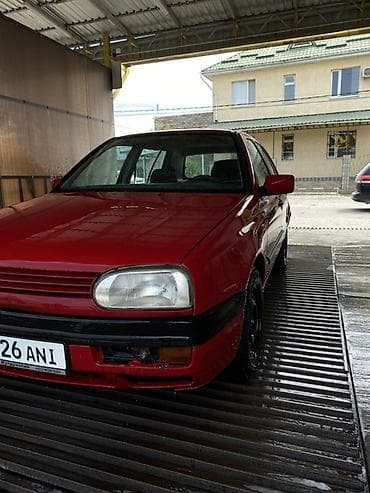 gr sport: Volkswagen Golf: 1993 г., 1.3 л, Механика, Бензин, Хэтчбэк — 2